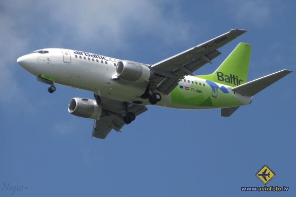 Boeing 737-522